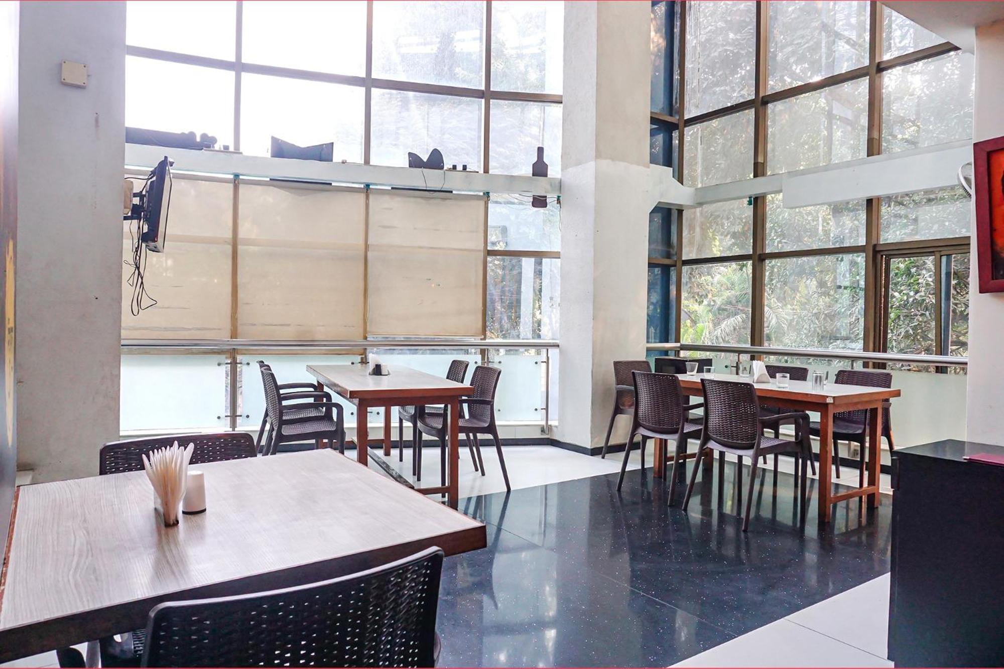 Fabhotel Prime Deccan 8 浦那 外观 照片